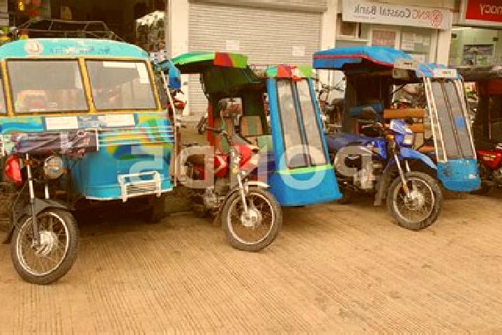 Escorts Canjulao, Philippines — Local Companions