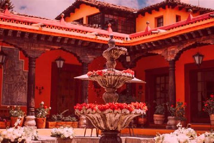 Escorts Canton la Lima, Mexico — Local Companions