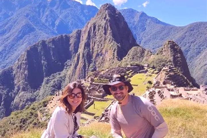 Escorts Caspisapa, Peru — Local Companions