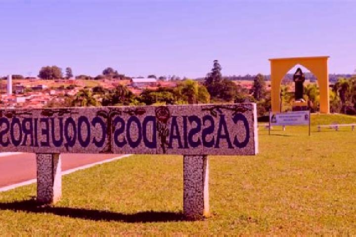 Escorts Cassia dos Coqueiros, Brazil — Local Companions