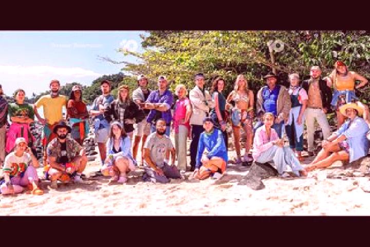 Escorts Castaways Beach, Australia — Local Companions