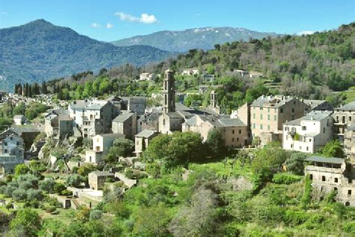 Escorts Castellare-di-Casinca, France — Local Companions