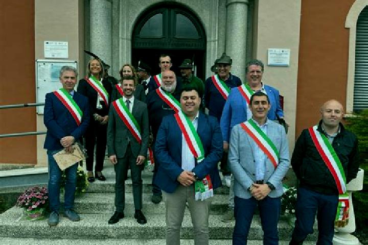 Escorts Castelletto Cervo, Italy — Local Companions