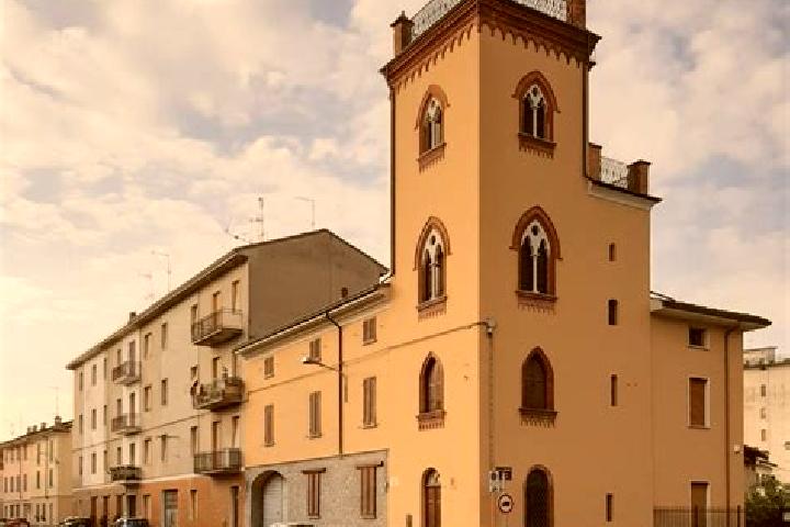 Escorts Castelnuovo Scrivia, Italy — Local Companions
