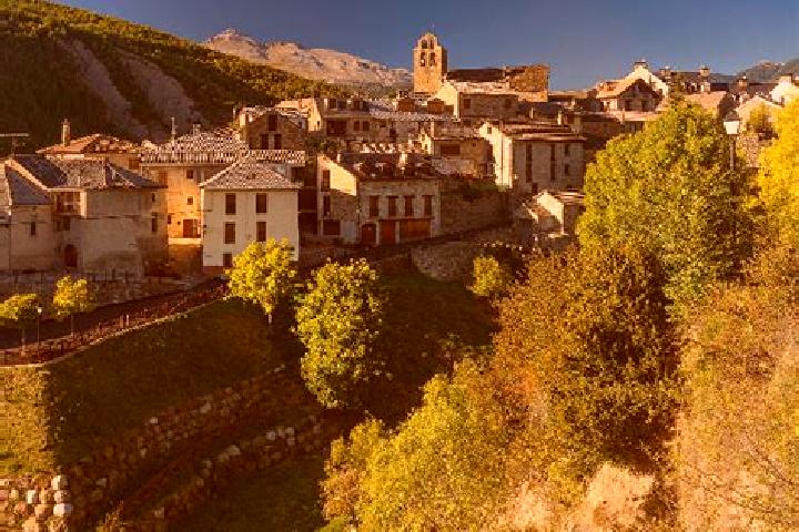 Escorts Castiello de Jaca, Spain — Local Companions