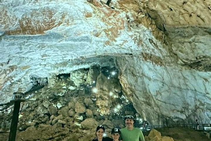 Escorts Cave, Italy — Local Companions