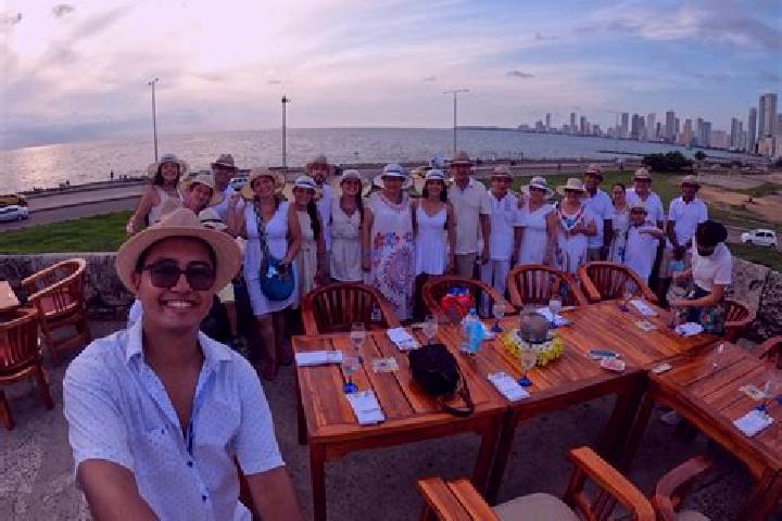 Escorts Ceibas, Argentina — Local Companions