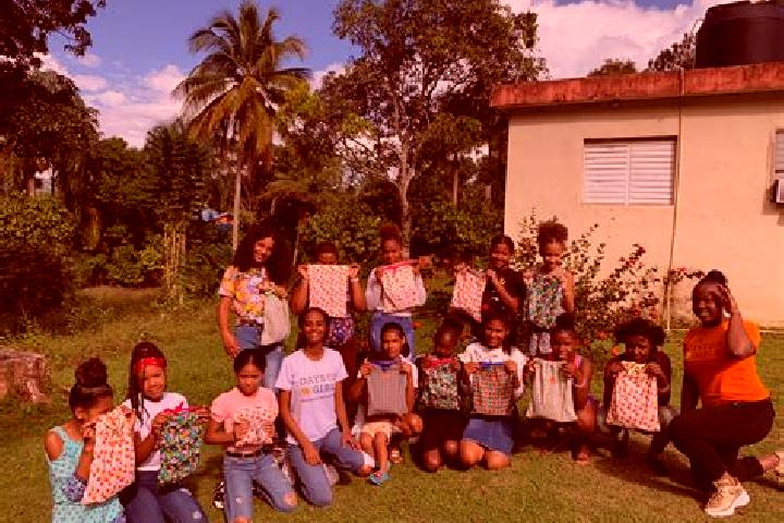 Escorts Cenovi, Dominican Republic — Local Companions