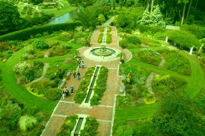 Escorts Central Gardens, United States — Local Companions