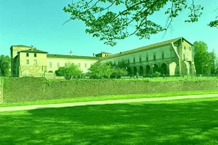 Escorts Cerro al Lambro, Italy — Local Companions