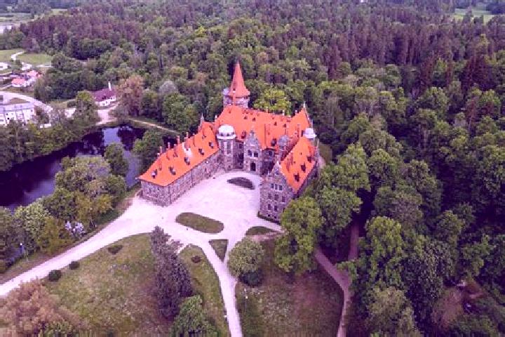 Escorts Cesvaine, Latvia — Local Companions