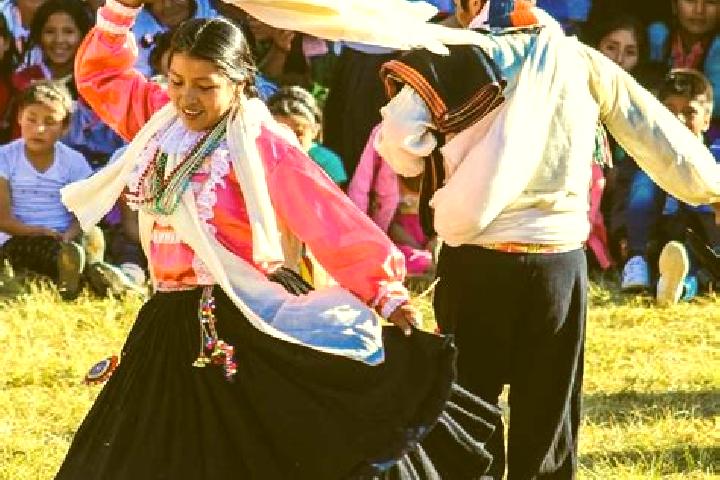 Escorts Chaglla, Peru — Local Companions