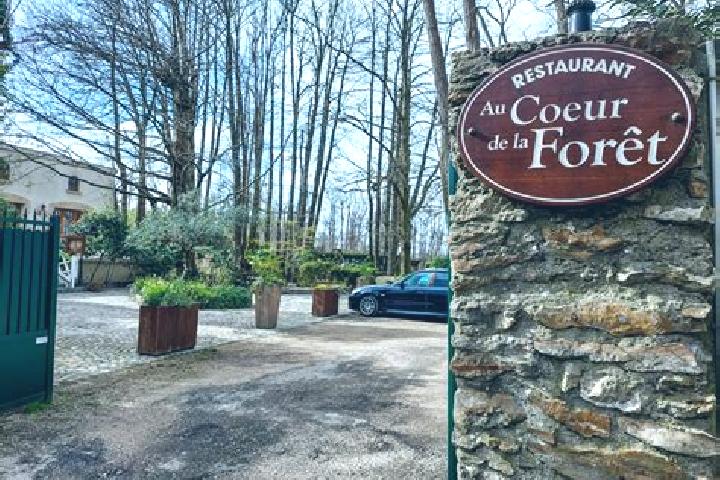 Escorts Chambon-la-Foret, France — Local Companions