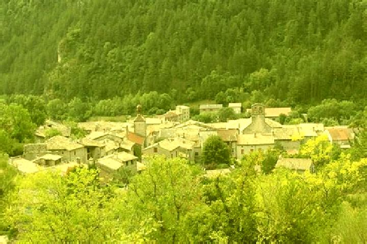 Escorts Chatillon-en-Diois, France — Local Companions