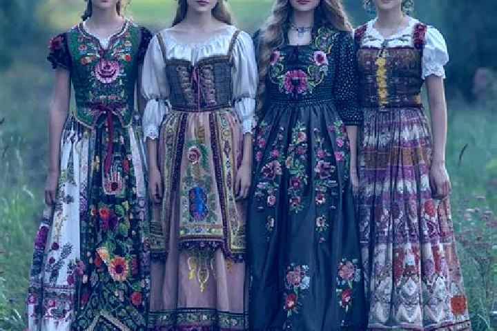 Escorts Chekalin, Russia — Local Companions