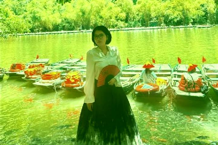 Escorts Chengui, China — Local Companions