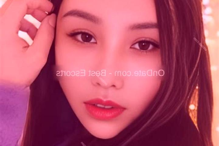 Escorts Chengwu, China — Local Companions