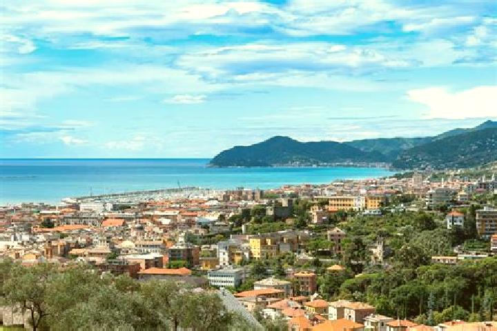 Escorts Chiavari, Italy — Local Companions