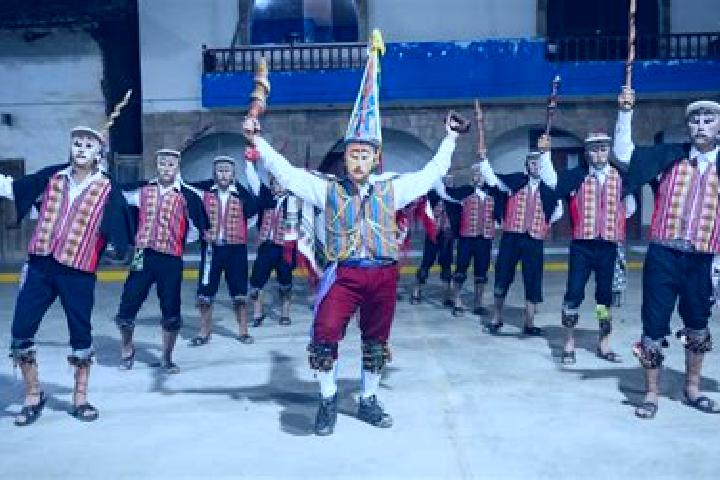 Escorts Chillia, Peru — Local Companions