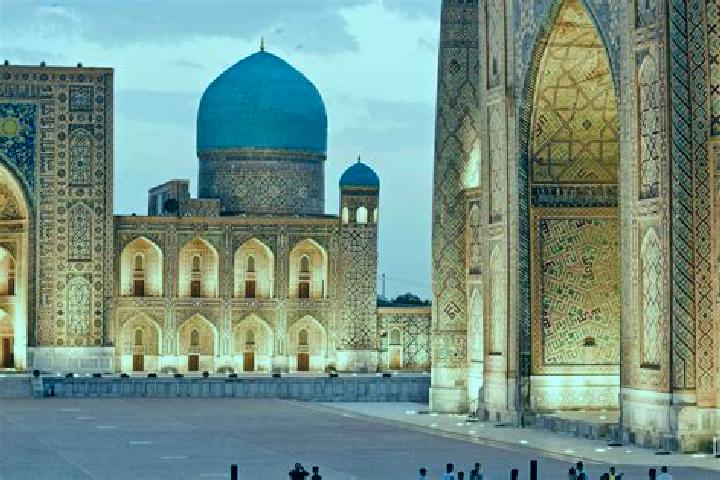 Escorts Chiroqchi, Uzbekistan — Local Companions