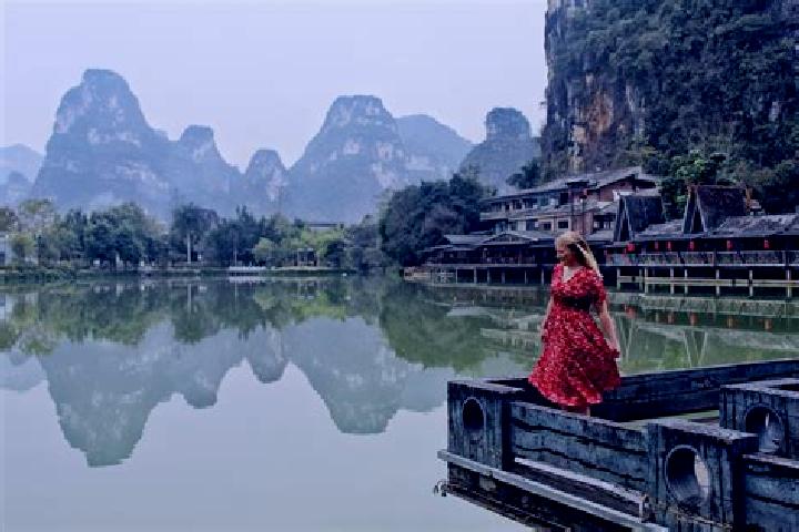 Escorts Chongzuo, China — Local Companions