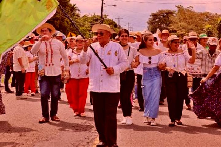Escorts Chupampa, Panama — Local Companions
