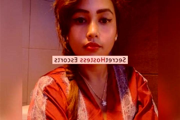 Escorts Ciilat, Indonesia — Local Companions