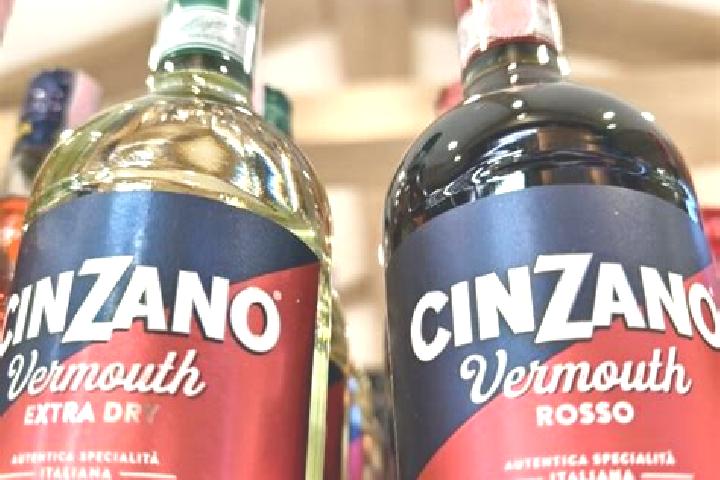Escorts Cinzano, Italy — Local Companions