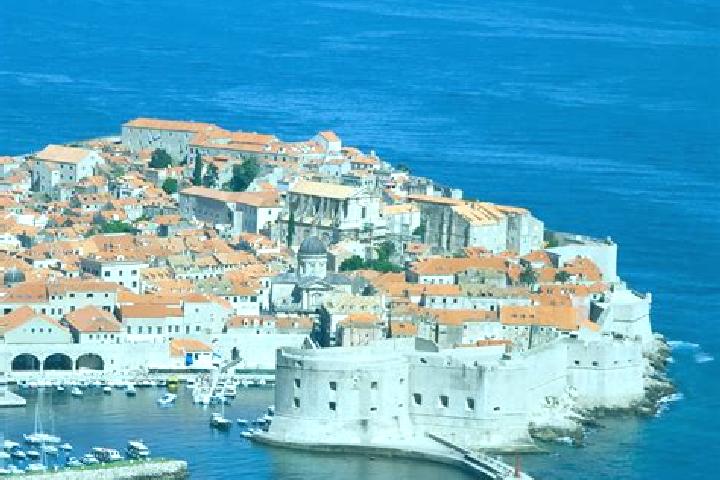 Escorts Cirkovljan, Croatia — Local Companions