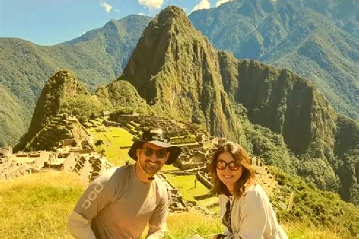 Escorts Coishco, Peru — Local Companions