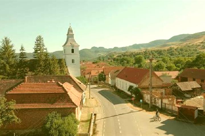 Escorts Coltesti, Romania — Local Companions