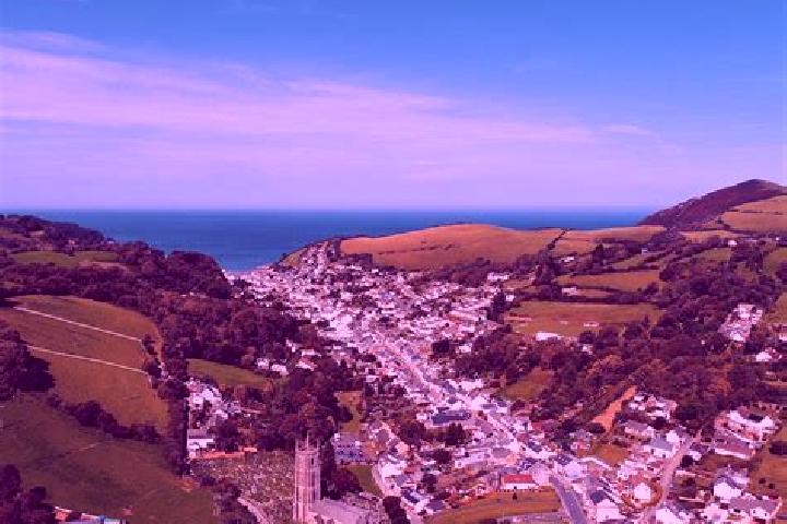 Escorts Combe Martin, United Kingdom — Local Companions