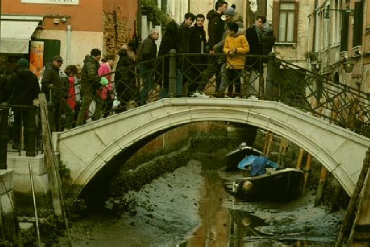 Escorts Comparati, Italy — Local Companions