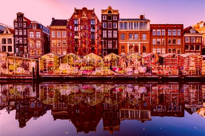 Escorts Componistenkwartier, Netherlands — Local Companions