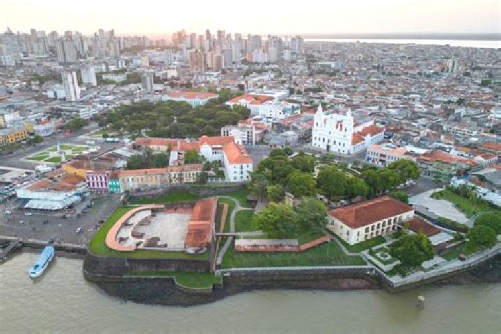 Escorts Conceicao do Para, Brazil — Local Companions