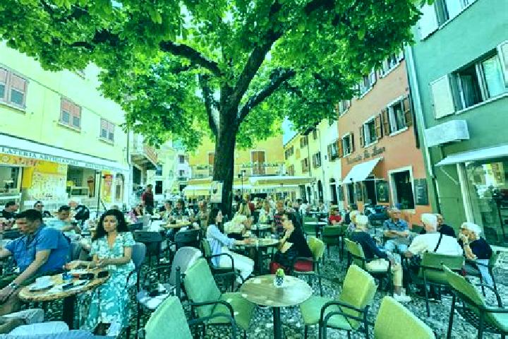 Escorts Conegliano, Italy — Local Companions
