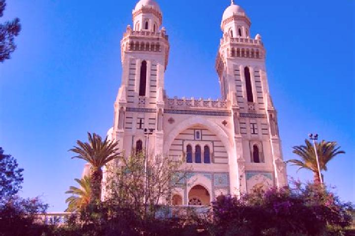 Escorts Constantine, Algeria — Local Companions