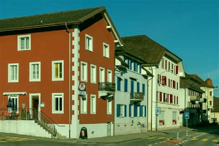Escorts Corgemont, Switzerland — Local Companions