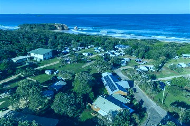 Escorts Corindi Beach, Australia — Local Companions