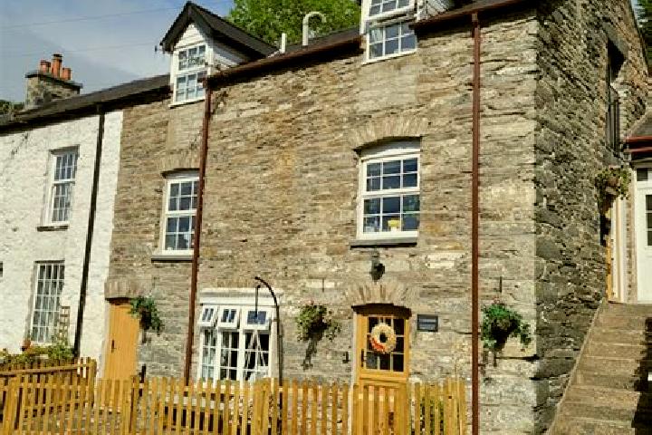 Escorts Corris, United Kingdom — Local Companions