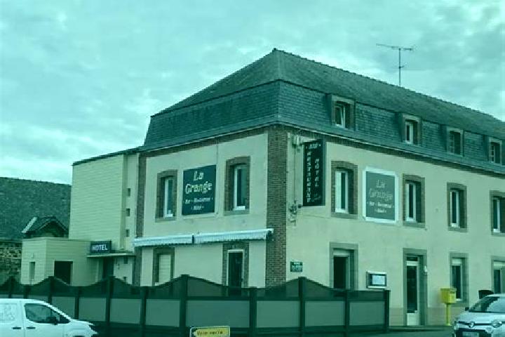 Escorts Cosse-le-Vivien, France — Local Companions