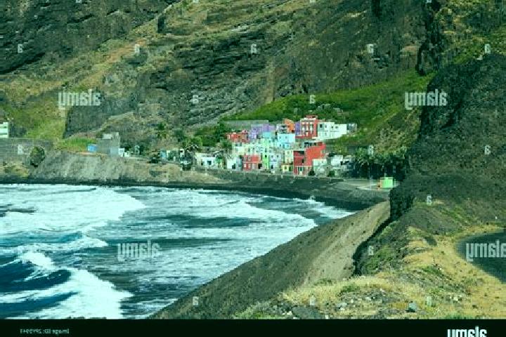 Escorts Cova do Minhoto, Cape Verde — Local Companions