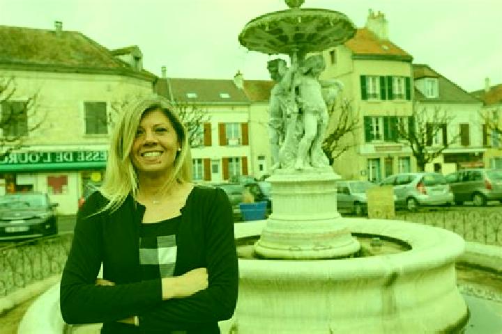 Escorts Crouy-sur-Ourcq, France — Local Companions