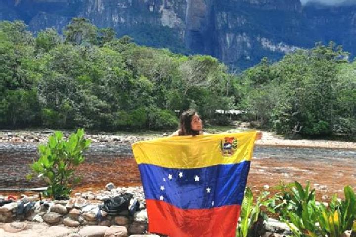 Escorts Curbati, Venezuela — Local Companions