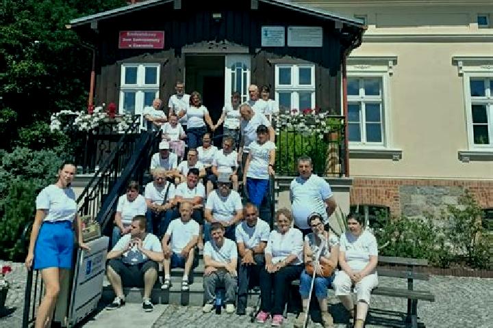 Escorts Czermin, Poland — Local Companions