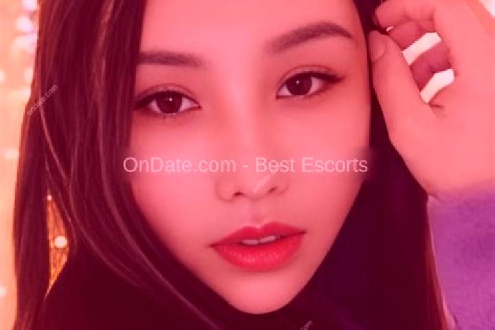 Escorts Dagong, China — Local Companions