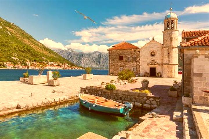 Escorts Danilovgrad, Montenegro — Local Companions