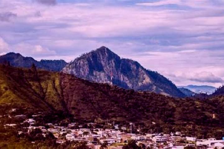 Escorts Danli, Honduras — Local Companions