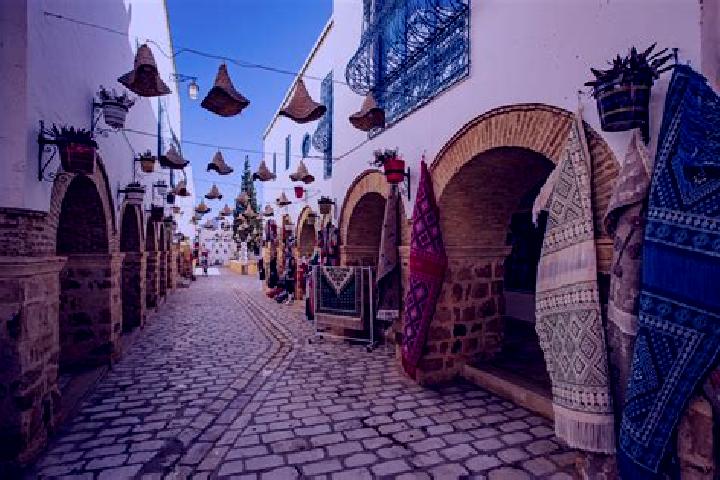 Escorts Dar Ali Ben Hassene, Tunisia — Local Companions