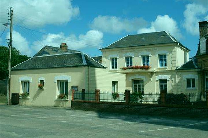 Escorts Dargnies, France — Local Companions